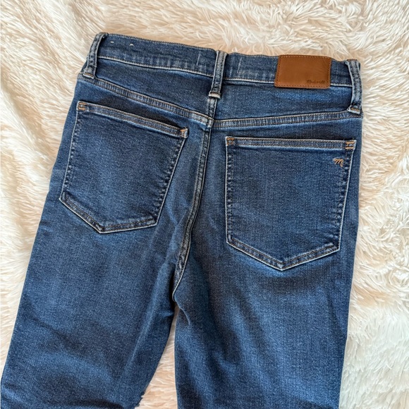 Madewell 10” High Rise Skinny Jeans - Picture 12 of 13